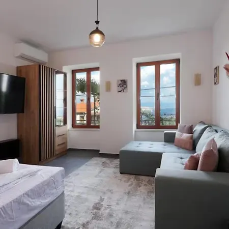 Maxi Lägenhet Volosko